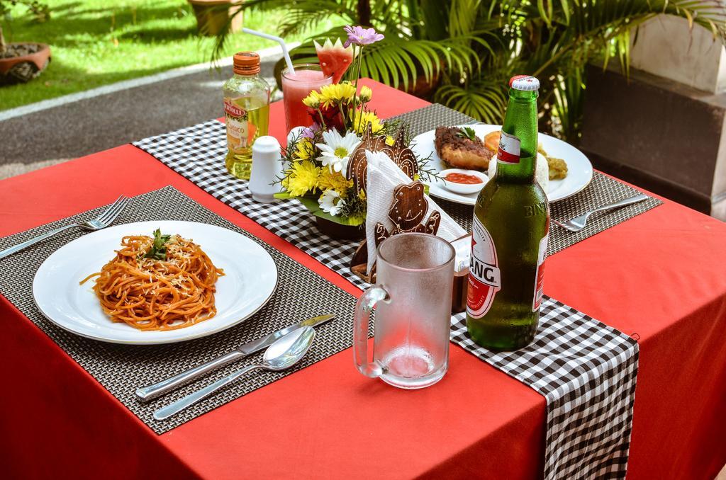 Palm Garden Bali Hotel Nusa Dua  Exterior foto